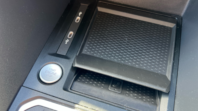 Ford Transit Connect 250 L2 Petrol 1.5 EcoBoost PHEV 150 Limited Van Auto